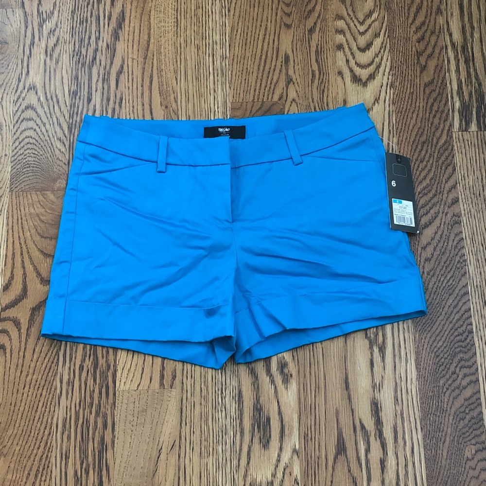 NWT Mossimo Stretch Extensible Shorts Size 6